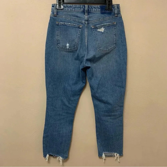 Abercrombie & Fitch The Mom High Rise Curve Love Jeans Size 27 Size 4 - Picture 5 of 9
